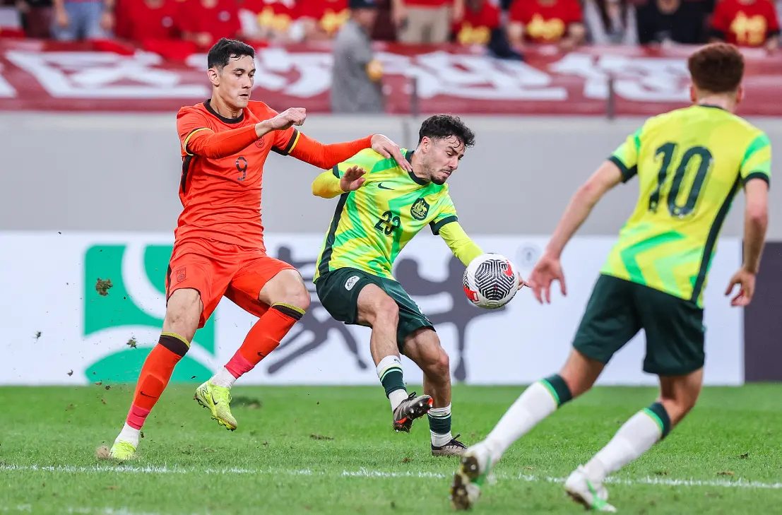 国足, 成功扛住了 国足, 成功扛住了