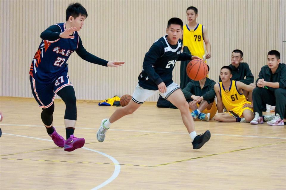 liWud, sJgAA, 谊赛 liWud, sJgAA, 谊赛