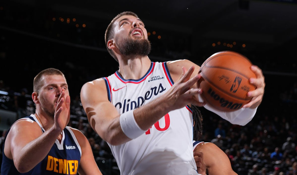 保罗换下哈, 被整笑了, 和巴图姆换 保罗换下哈, 被整笑了, 和巴图姆换